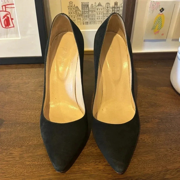 SERGIO ROSSI EUC Godiva Black Suede Pumps Heels Stilettos 38.5 - Picture 3 of 8